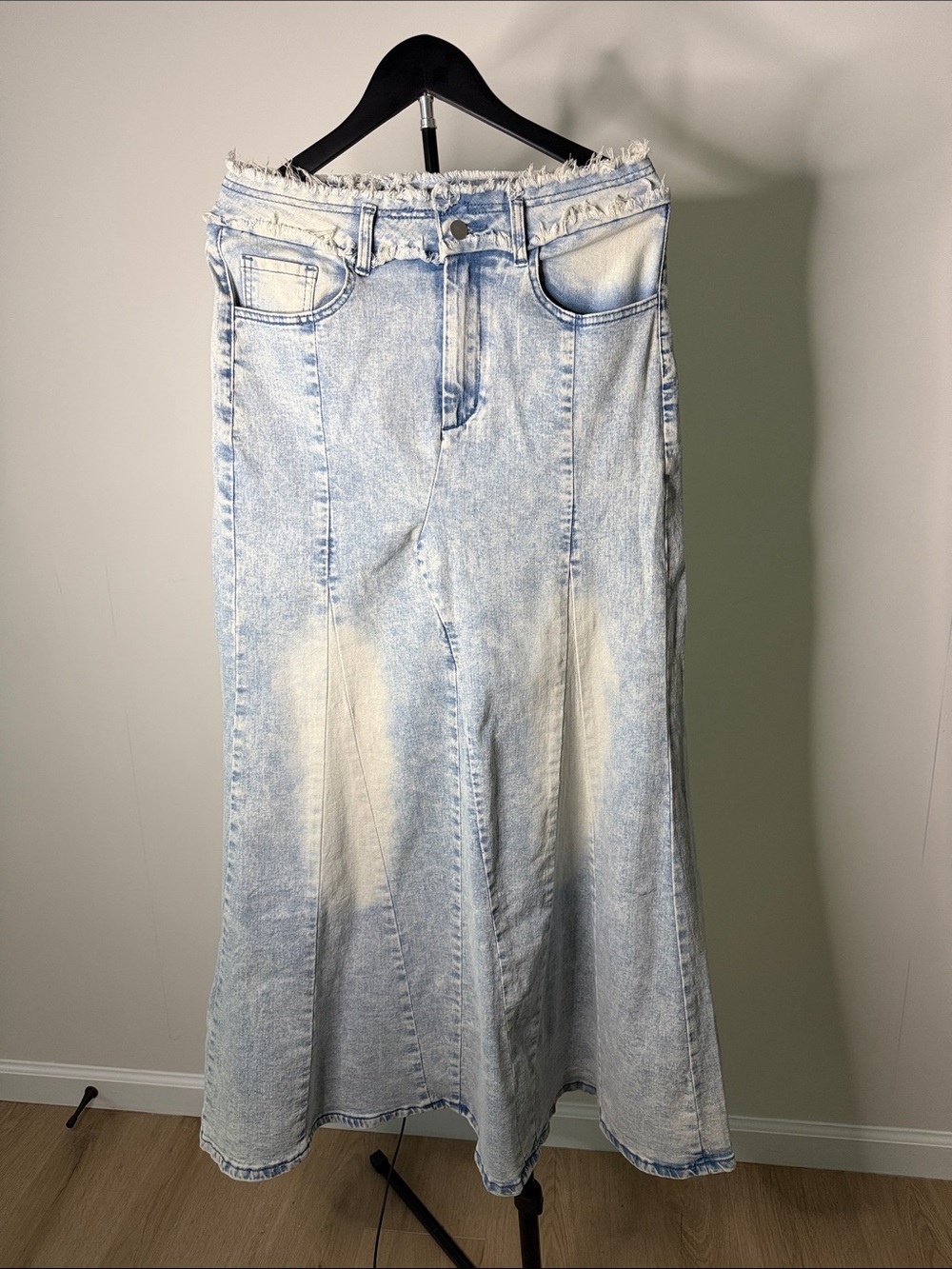 Women’s Light Wash Distressed Denim Maxi Skirt